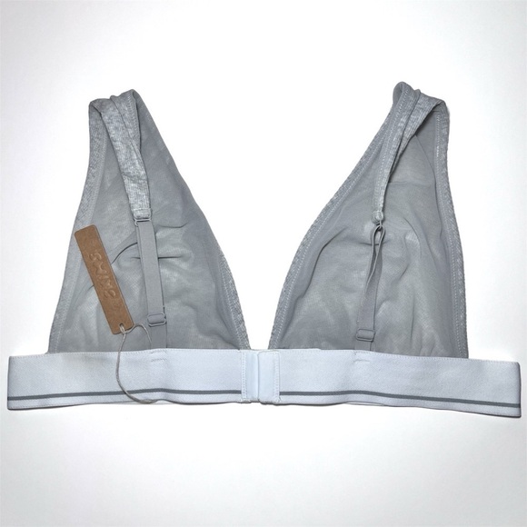 SKIMS Cotton Rib Plunge Bralette in Light Heather Grey - Picture 4 of 7